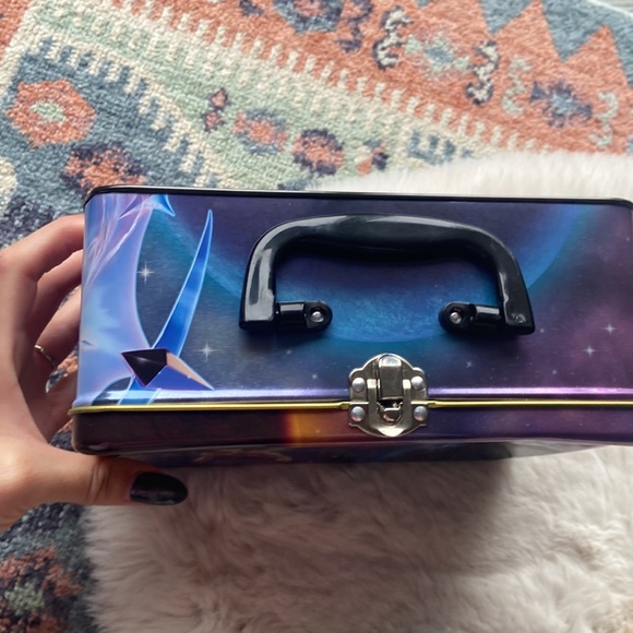 Pokemon bundle of 7 items • metal lunchbox, 3 card cases, 3 books kids pikachu - Picture 3 of 16